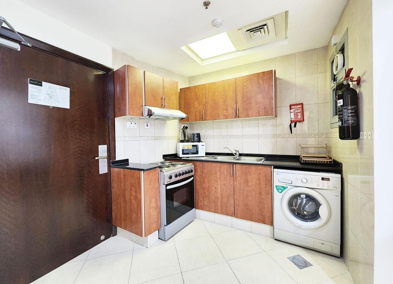 Rh- Convenient 1Br, Central, Walk To Mall Of Emirates, Al Barsha1 Дубай Екстериор снимка